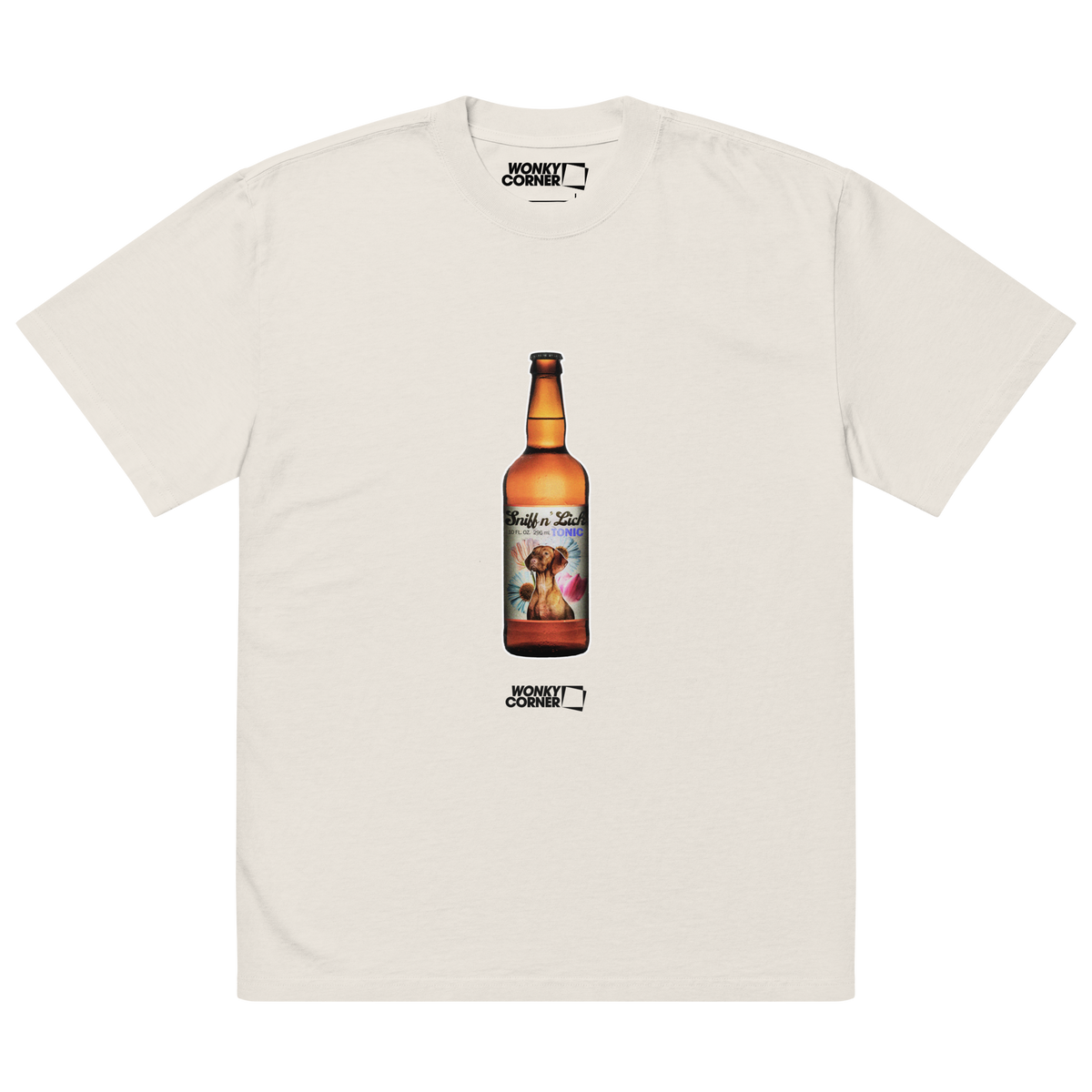 valkoinen graafinen t-paita, jossa olutpullo ja koira-aiheinen etiketti